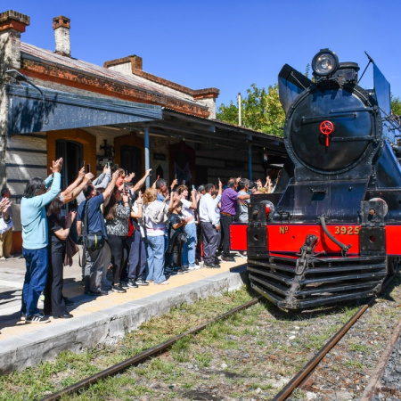 Mechita. La Fiesta del Ferroviario volvió a emocionar con historia, trenes y comunidad