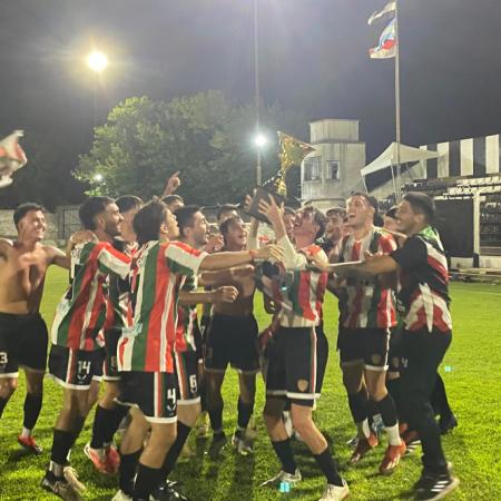 ¡Ambos Mundos, campeón del Torneo Nocturno!