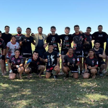 Exitosa jornada de kick boxing en Lincoln con examen y clase magistral