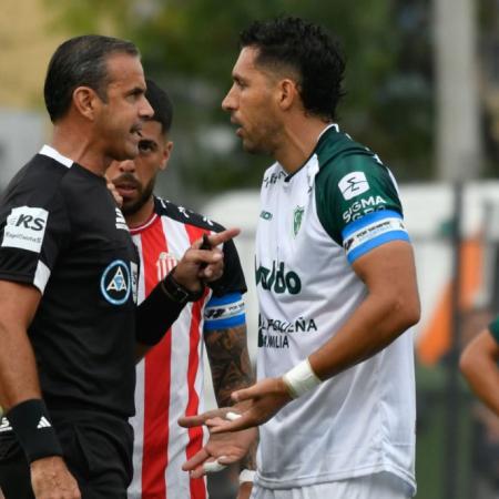 Insaurralde, baja: un dolor de cabeza para Sarmiento