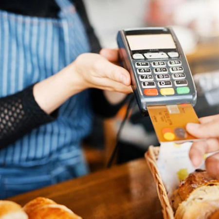 De financiar sueños a sostener el día a día: el cambio silencioso del uso de las tarjetas en Argentina