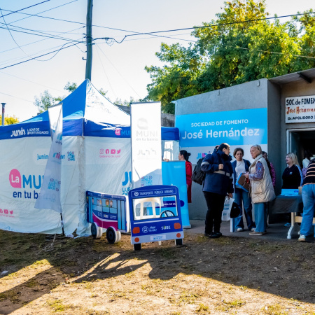 Más vecinos de Junín aprovecharon de “La Muni en tu Barrio”
