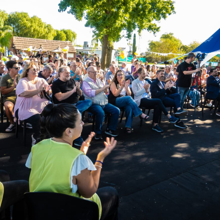 La comunidad educativa del Jardín Maternal “Brotecitos” festejó los 20 años con un acto muy emotivo