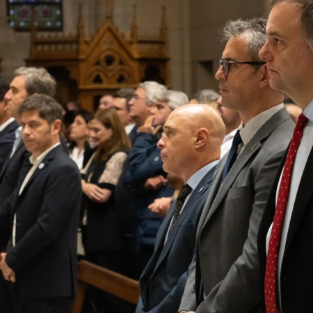 La misa en Luján por el Papa Francisco reunió a Adorni y Kicillof, pero se bajó Villarruel