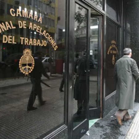 Se restablece la reforma laboral: qué implica en indemnizaciones, jornada laboral y huelgas