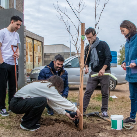 Junín lanza la edición 2026 de “Mi vereda, nuestros árboles” con la entrega de 1.000 nuevos ejemplares