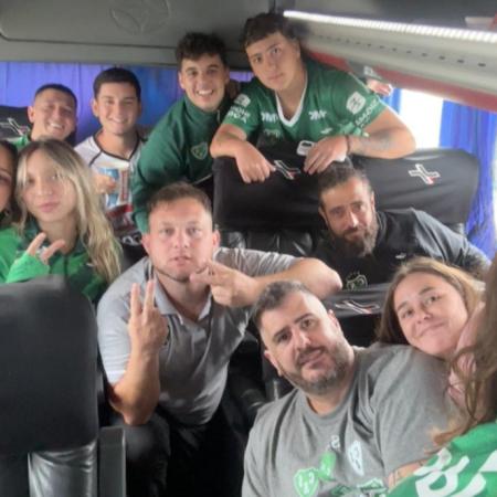 Los hinchas de Sarmiento vuelven a la ruta para acompañar al Verde en Copa Argentina