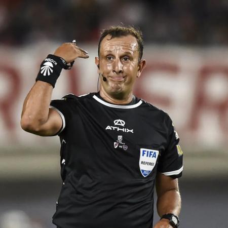 Confirmado: van a haber tres árbitros argentinos en un Mundial por primera vez