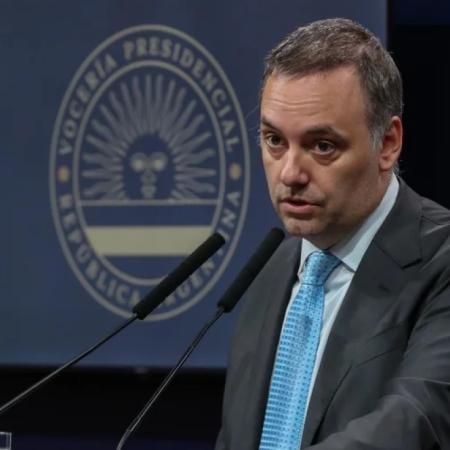 Adorni registró otra hipoteca por su departamento en Parque Chacabuco