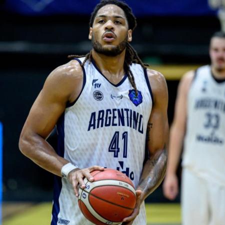 El clima ganó el duelo: Argentino no llegó y se suspendió el juego en Comodoro