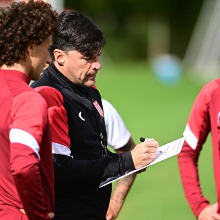 Copa Libertadores: Estudiantes de La Plata recibe al campeón Flamengo