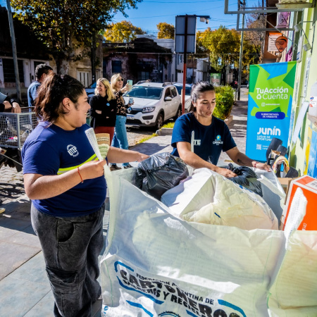 Junín lanzó el programa “Puntos Verdes Móviles” para fomentar el reciclaje en los barrios