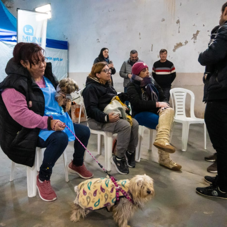 “La Muni en tu Barrio” llegó a barrio Norte con servicios, trámites y atención para vecinos