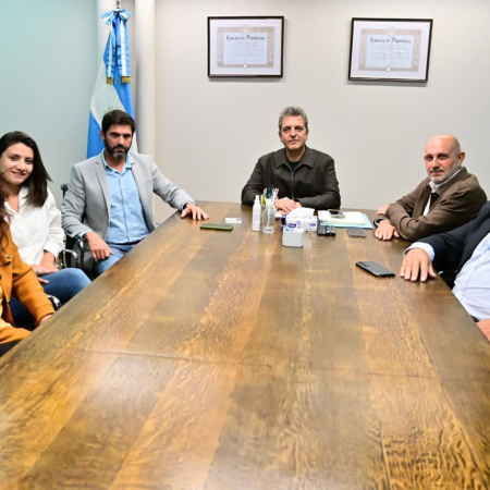 Massa mandó a los candidatos a caminar en la Cuarta: quiénes asoman en cada distrito