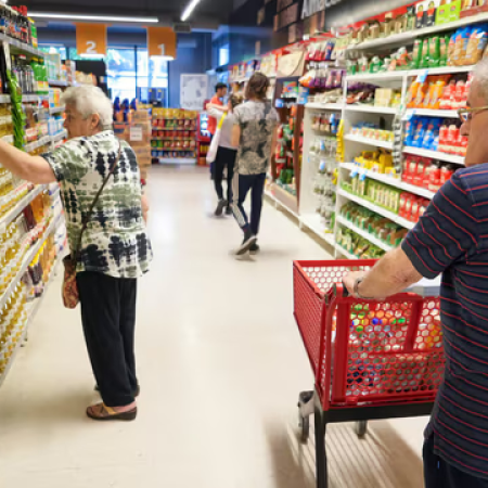Afirman que el Gobierno ordenó el descalabro de décadas, pero preocupa la economía real
