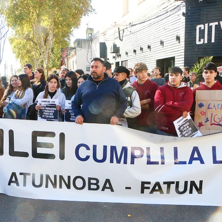 Nodocentes de la UNNOBA profundizan el plan de lucha tras el respaldo masivo de las comunidades de Junín y Pergamino