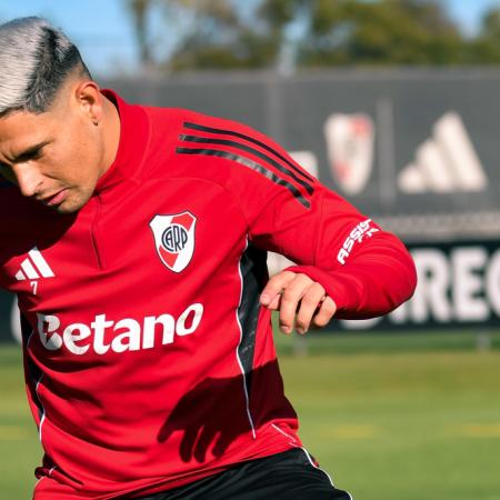 River recibe a Bragantino, con el objetivo de asegurarse un lugar en los octavos de final de la Copa Sudamericana