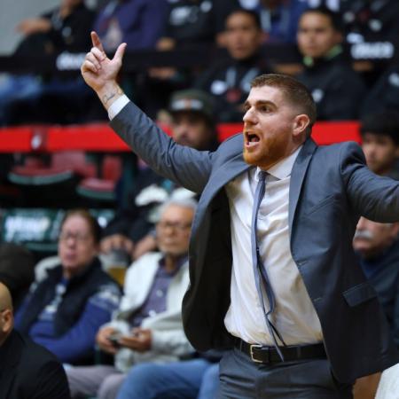 Facundo Murias, el entrenador juninense que continúa su crecimiento en el básquet de México