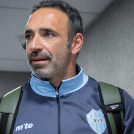 Azconzábal, sello juninense al frente de Gimnasia y Tiro de Salta
