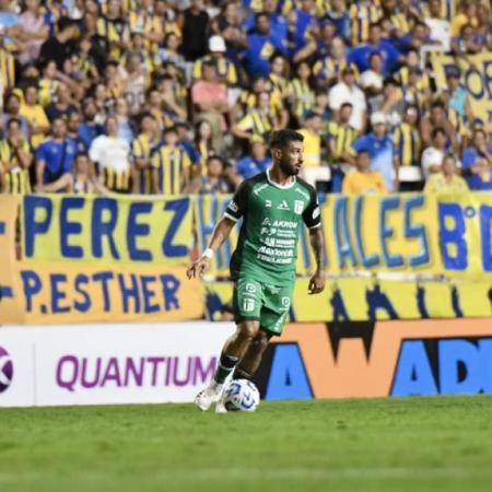 Juan Caviglia, el juninense que se afianza en Sportivo Belgrano y sigue construyendo su carrera en el Federal A