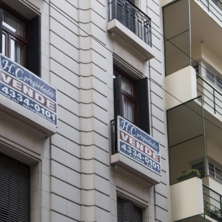 Tasas más altas y un menor plazo: cayó casi un 30% la cantidad de créditos hipotecarios en el primer cuatrimestre