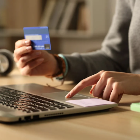 Las compras al exterior por courier crecieron 84,4% en mayo y superan los US$500 millones en lo que va del año