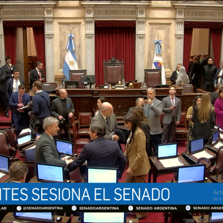 No hubo quórum en el Senado y se levantó la sesión: buscaban la interpelación de Adorni