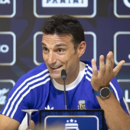 Scaloni sobre Messi: "No hay palabras, todo lo que diga está de más"