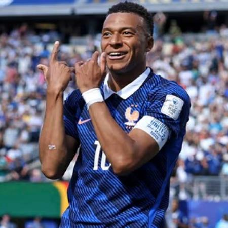 Francia impuso su jerarquía en la primera fecha y derrotó a Senegal por el Mundial 2026