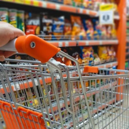 El consumo privado cayó 2,2% en mayo