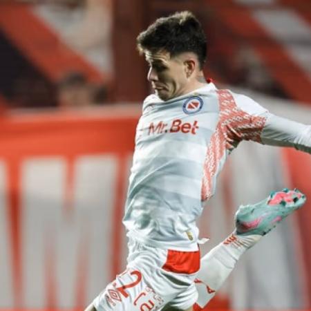 Argentinos goleó a Estudiantes de Río Cuarto y suma puntaje ideal en el Torneo Clausura