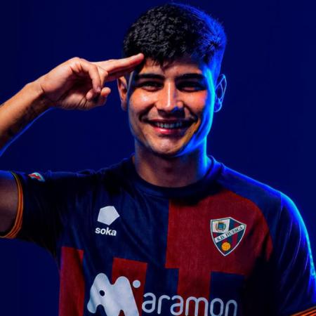 Nuevo desafío en España: el juninense Agustín Juárez jugará en el Huesca