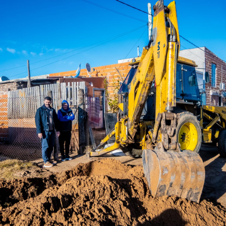 El Municipio concretó obras de agua corriente en beneficio de familias de La Celeste
