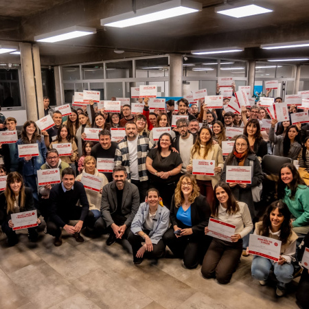 La Escuela de Innovación y Tecnología entregó nuevos certificados y Fiorini destacó la generación de oportunidades para los vecinos