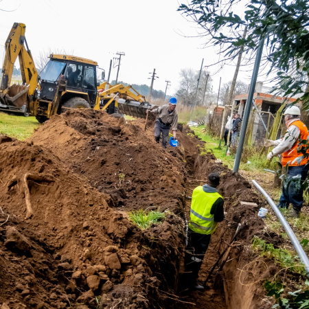 Más vecinos de 11 de Julio acceden al servicio de agua corriente tras una nueva obra de ampliación
