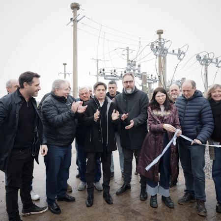 Kicillof inauguró la nueva Estación Transformadora de Salto