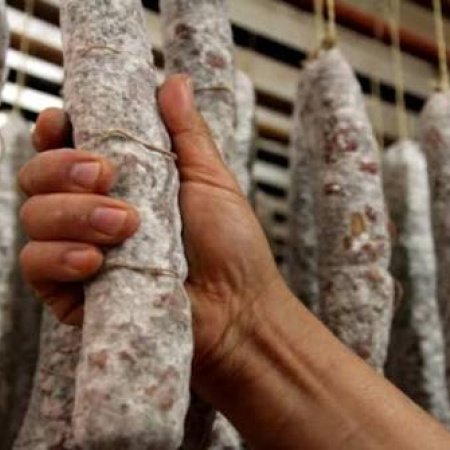 General Pinto desmintió la existencia de casos de triquinosis en personas del distrito