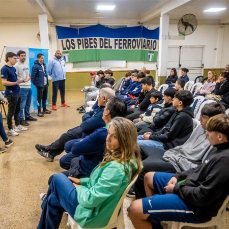 El Municipio brindó una charla sobre nutrición deportiva en el Club BAP