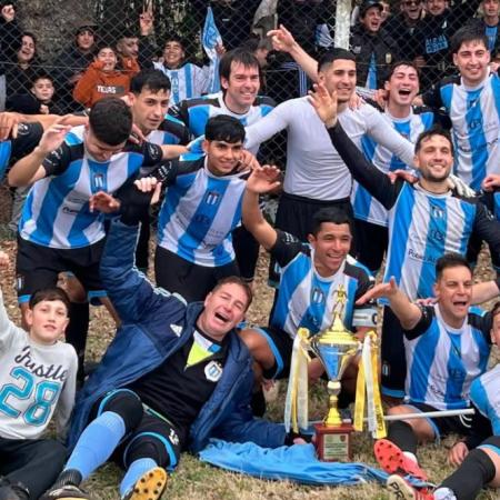 Con presencia juninense, Juventud Alsina se consagró campeón del Torneo Apertura de la Liga Toldense