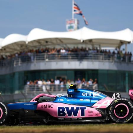 Franco Colapinto aprovechó un final de carrera caótico en Silverstone y sumó dos puntos
