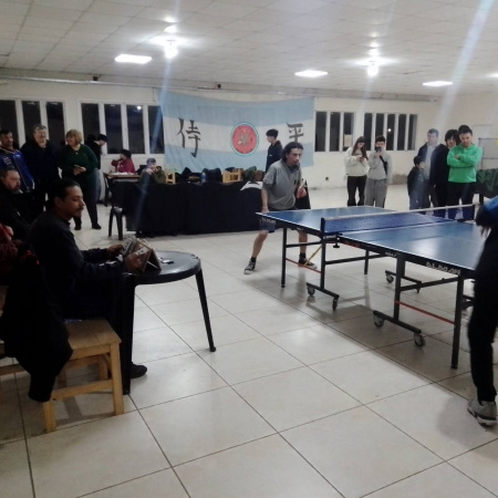Jornada de tenis de mesa para recaudar fondos destinados a la Escuela Técnica 2 de Junín