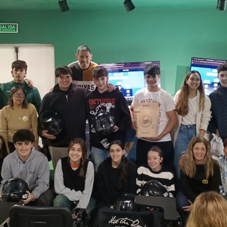 El Municipio llevó “Conducción Joven” al Club Atlético Sarmiento