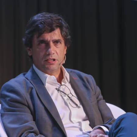 Hernán Lacunza pidió ir separados de la Libertad Avanza en 2027 y advirtió por la recesión
