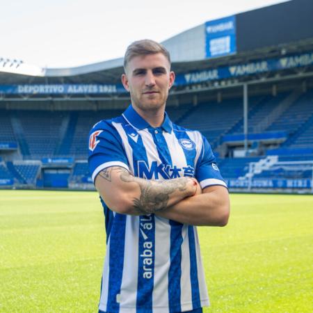 Nicolás Valentini, el juninense que sigue creciendo en Europa: fue presentado como nuevo jugador del Deportivo Alavés