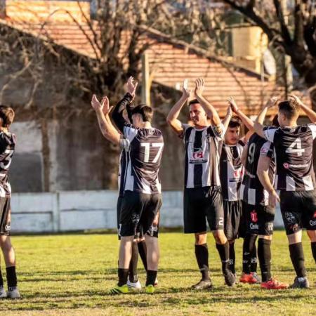 Mariano Moreno pisa fuerte y se sube a la cima del Clausura