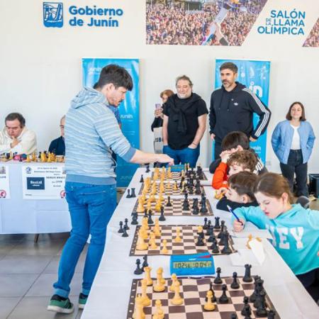 Diego Flores participó del Torneo de Ajedrez “Copa Ciudad de Junín”