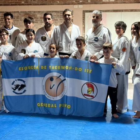 Taekwon-Do ITF: una jornada de aprendizaje y evaluación reunió a practicantes en General Pinto
