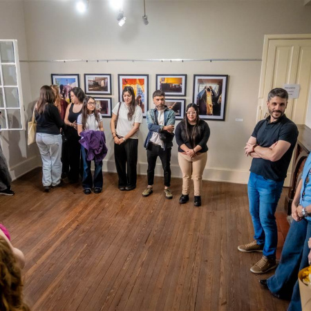 Quedó inaugurada “Cercanías”, una muestra de fotografía documental en el Museo Histórico