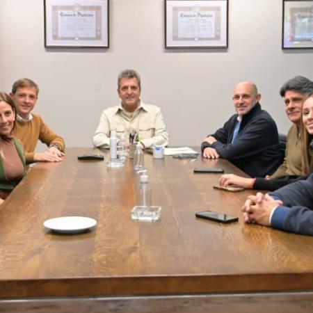 El Frente Renovador lleva a Lincoln su Escuela de Oficios Digitales