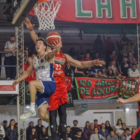 Argentino y Ciclista volvieron a jugar el clásico: ganó el Turco en suplementario